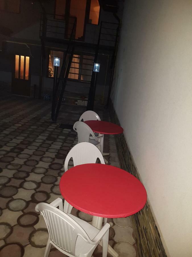 Casa Lions Hotel Timişoara Exterior foto